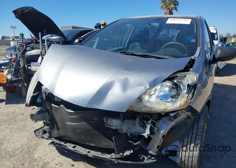 2009 Honda Fit Sport из США, поврежденный, VIN JHMGE88449S037896